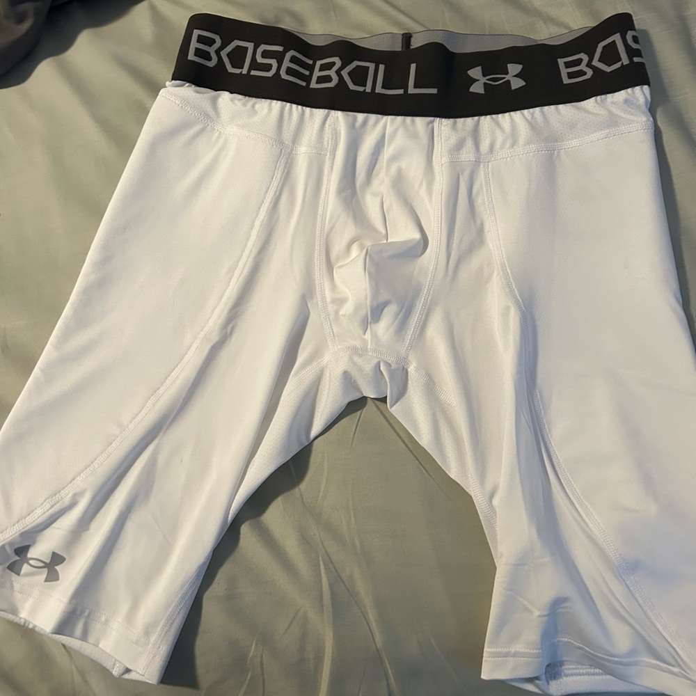NWT Under Armour Baseball sliding shorts